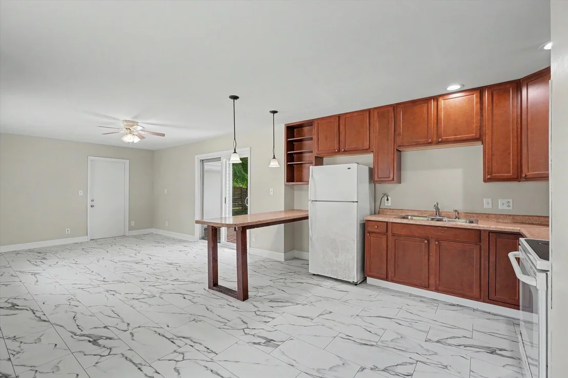 Photo of 3203 W Daniel Street