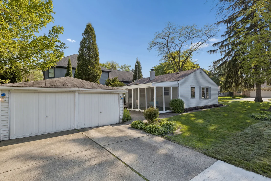 Photo of 951 Hemlock Street