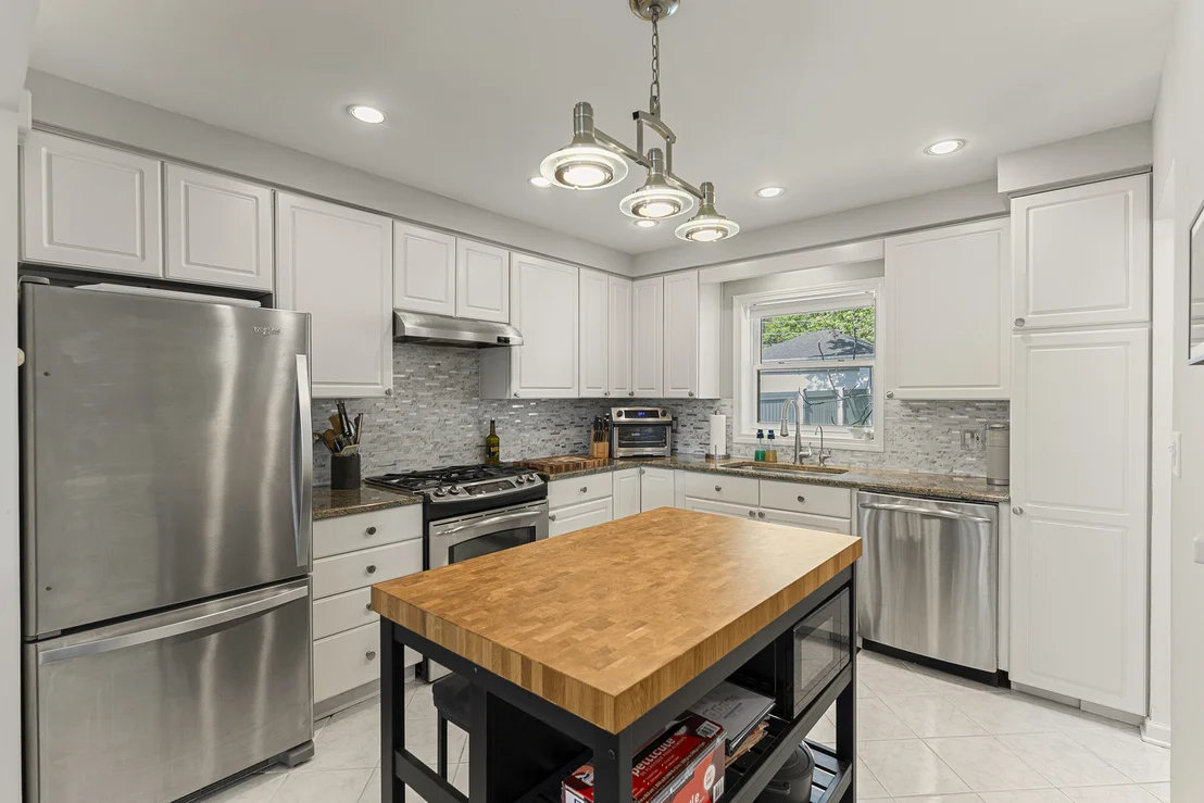 Photo of 9 N Waverly Place