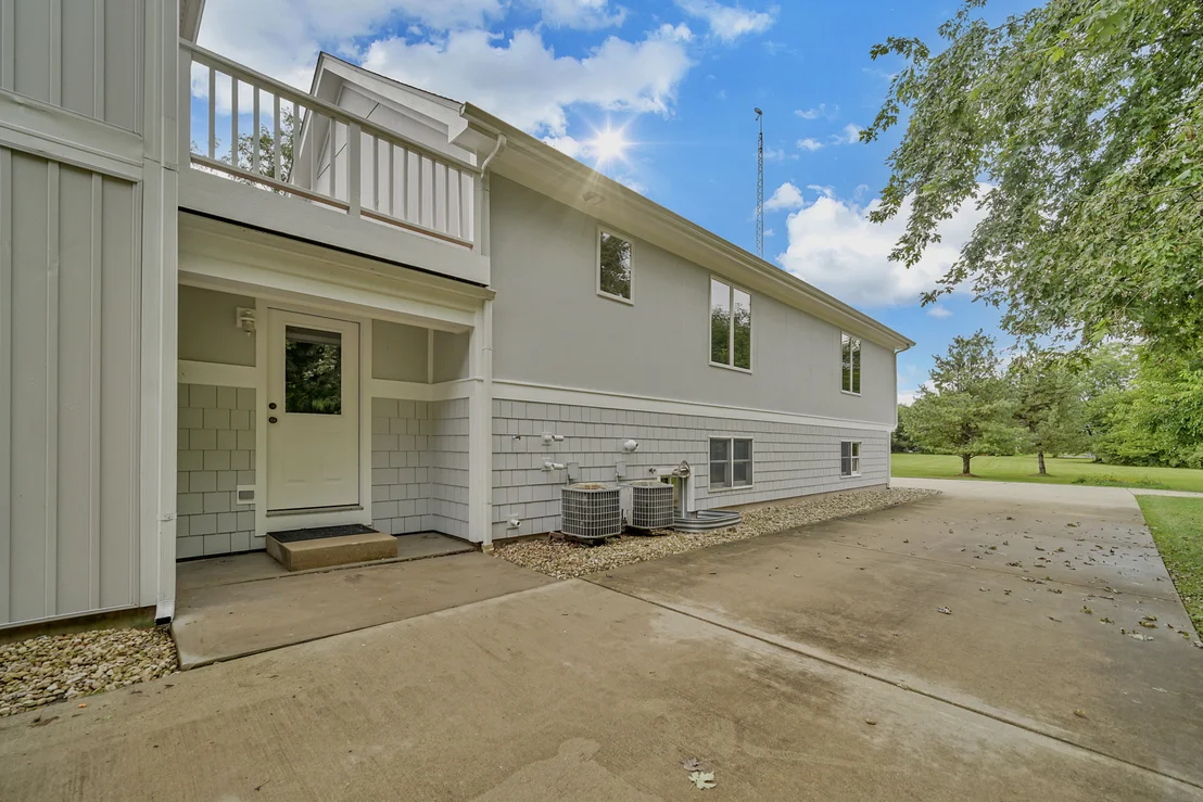 Photo of 7N140 Nancy Lane