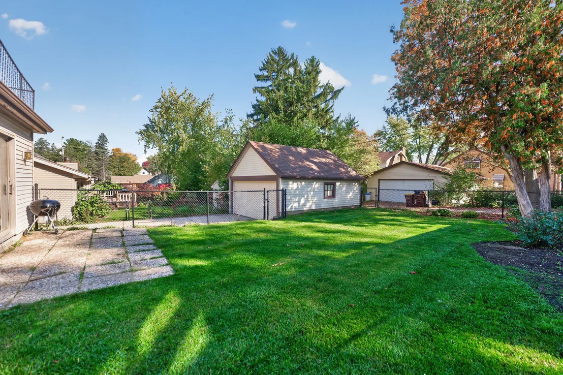 Photo of 623 Robert Avenue