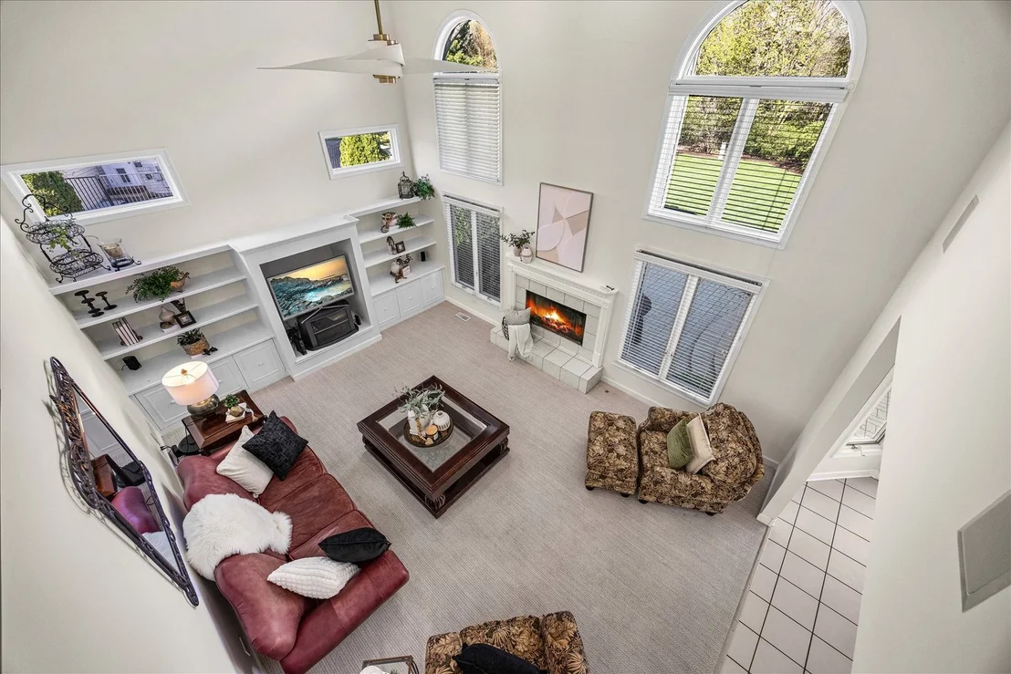 Photo of 1692 Sauk Drive