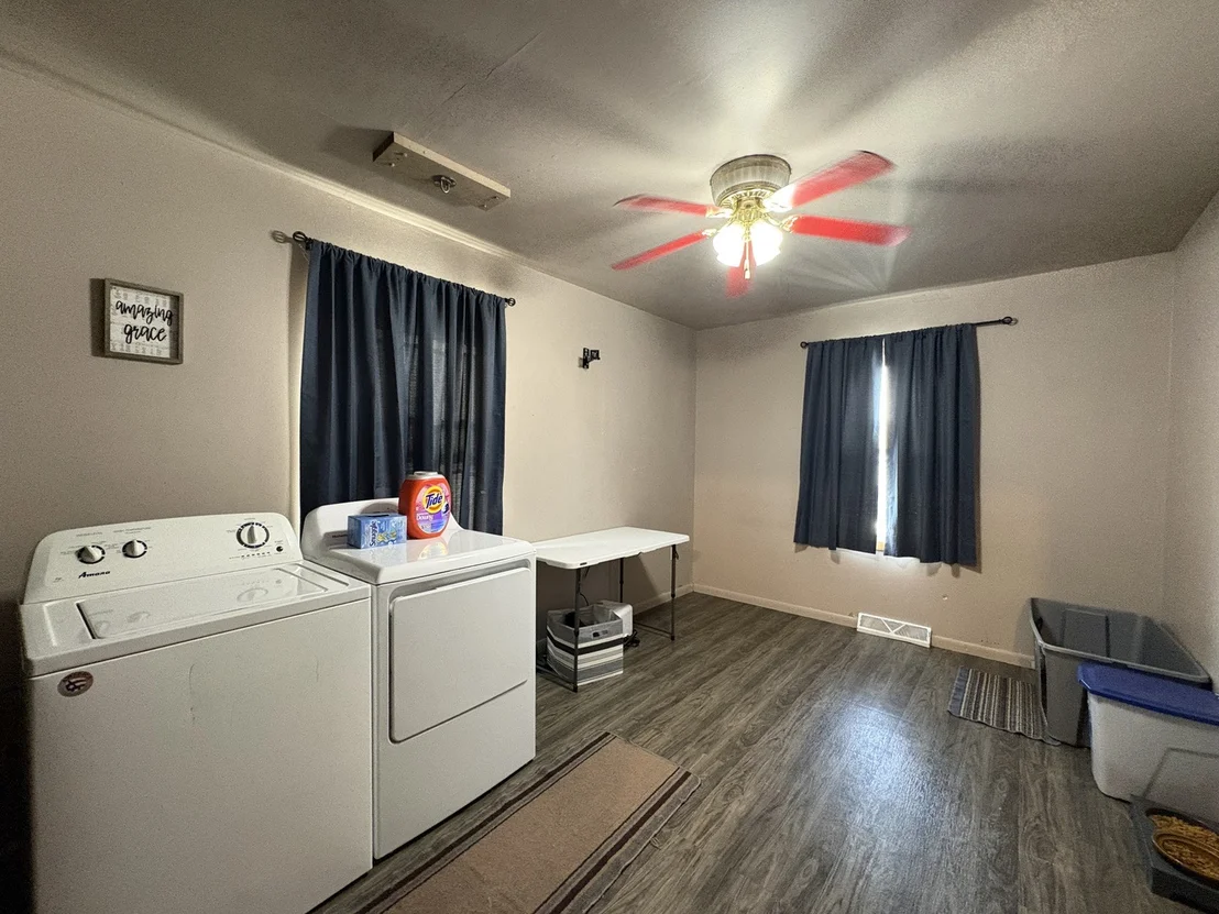 Photo of 913 Canal Street