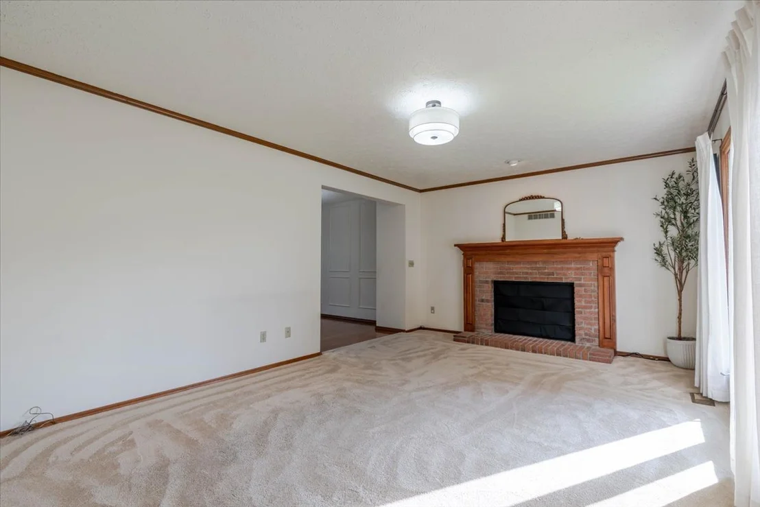 Photo of 313 Jo Ann Court