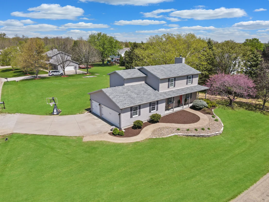 Photo of 9321 Hillcrest Lane