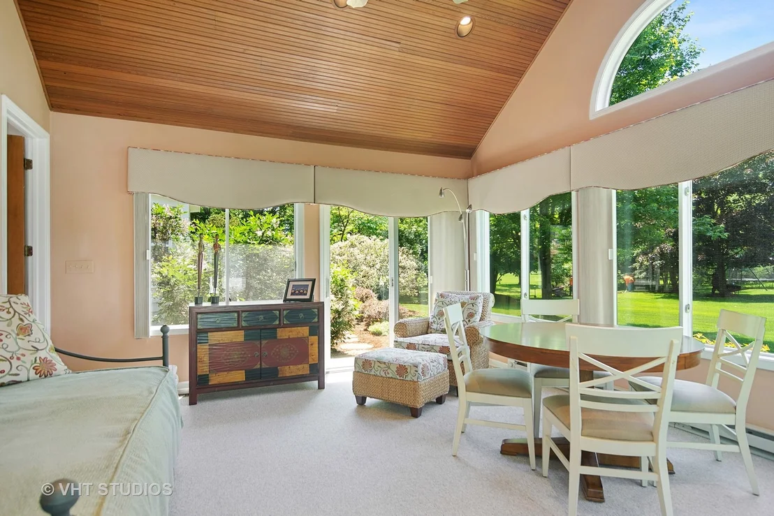 Photo of 2102 Shetland Road