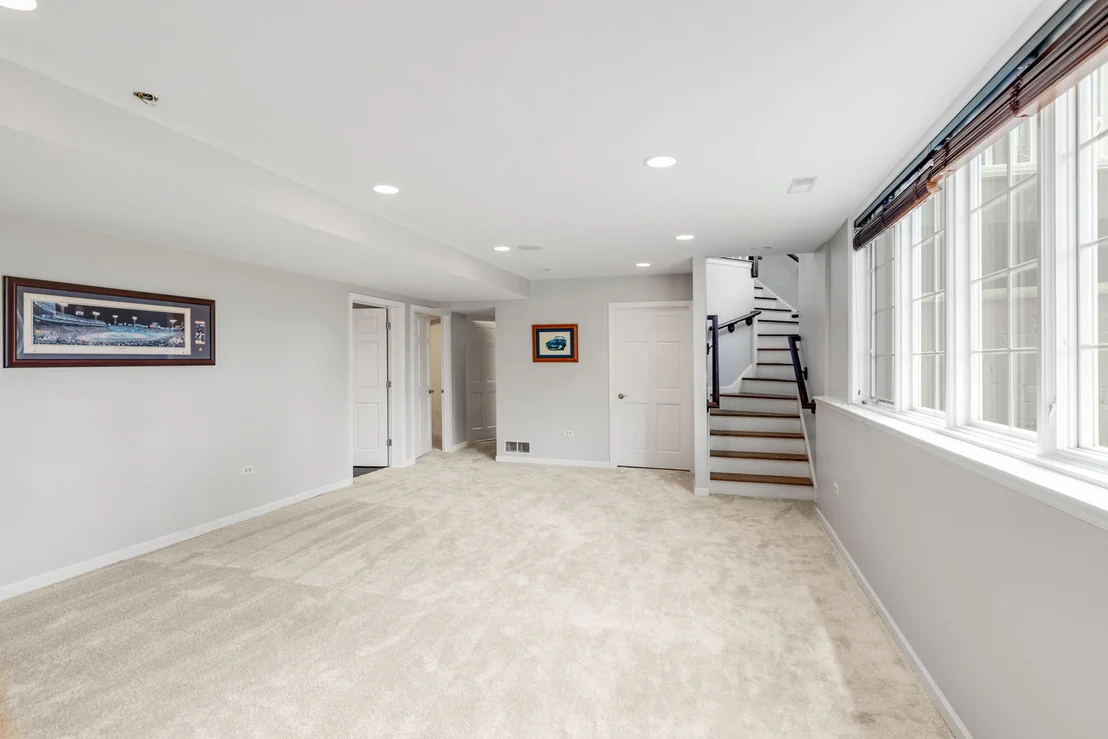 Photo of 419 Caesar Drive
