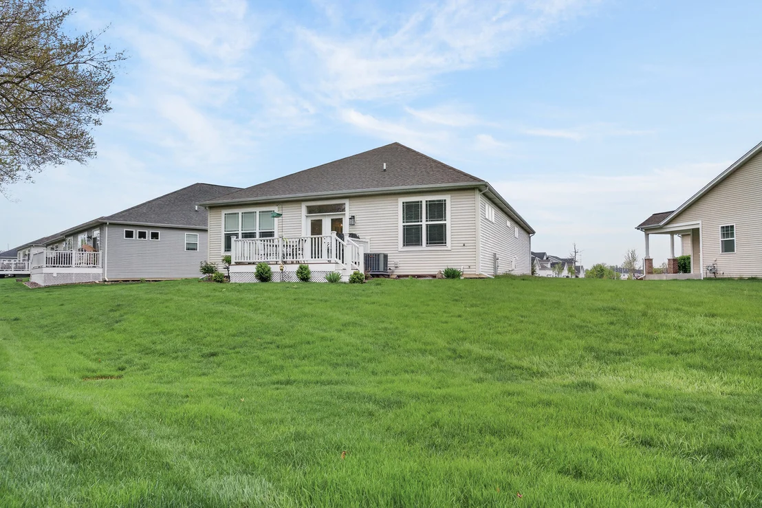 Photo of 777 W Fairway Drive