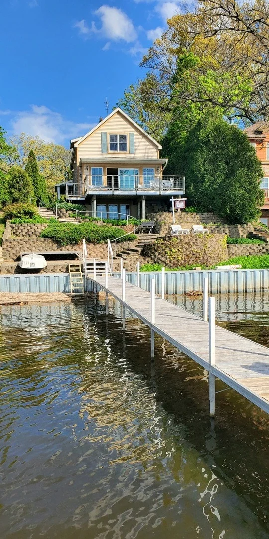 Photo of 140 Eagle Point Road