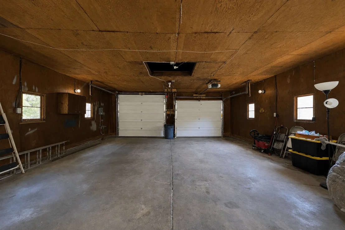 Photo of 602 W 3rd Street