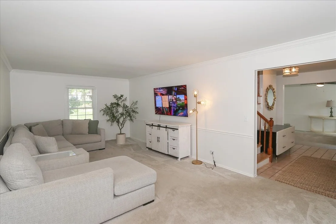 Photo of 316 Ambleside Drive