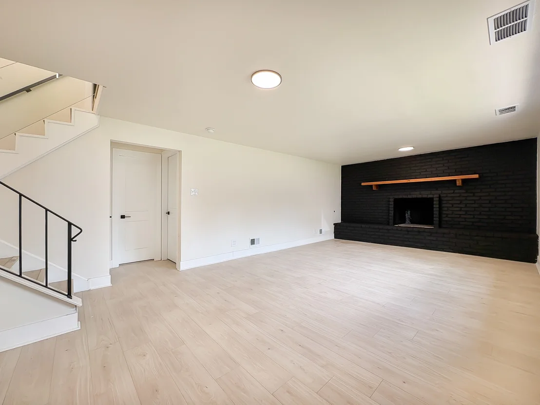 Photo of 18013 Park Avenue