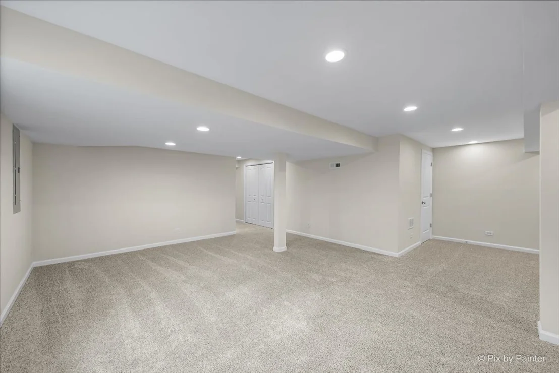 Photo of 216 Winding Trail