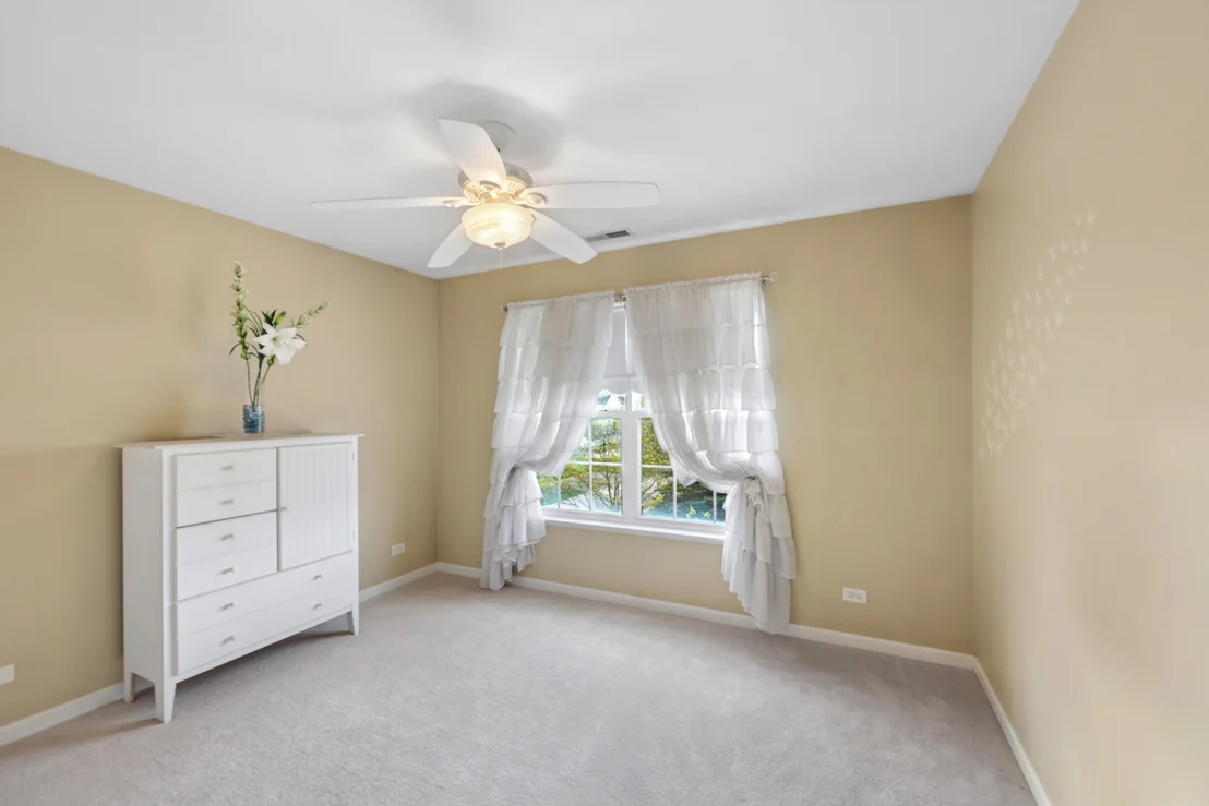 Photo of 1009 Alberta Road