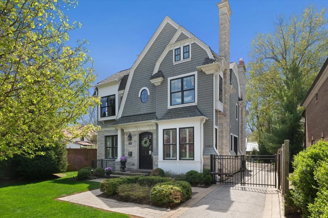 Photo of 1482 Edgewood Lane