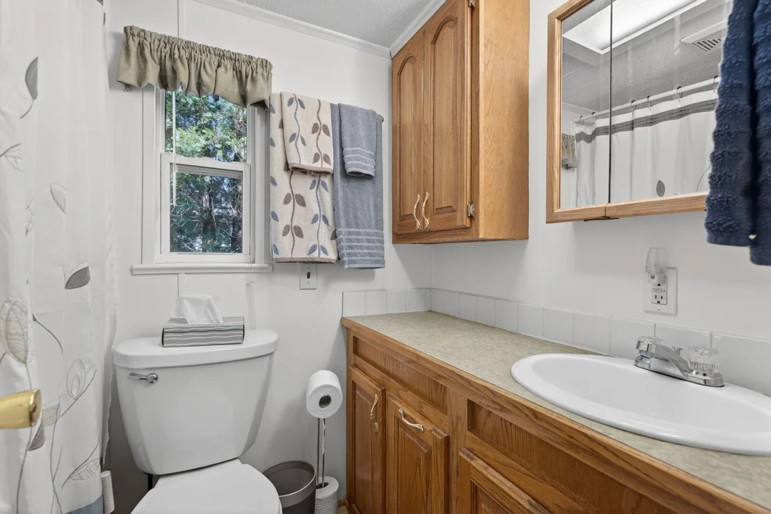 Photo of 219 Largemouth Lane