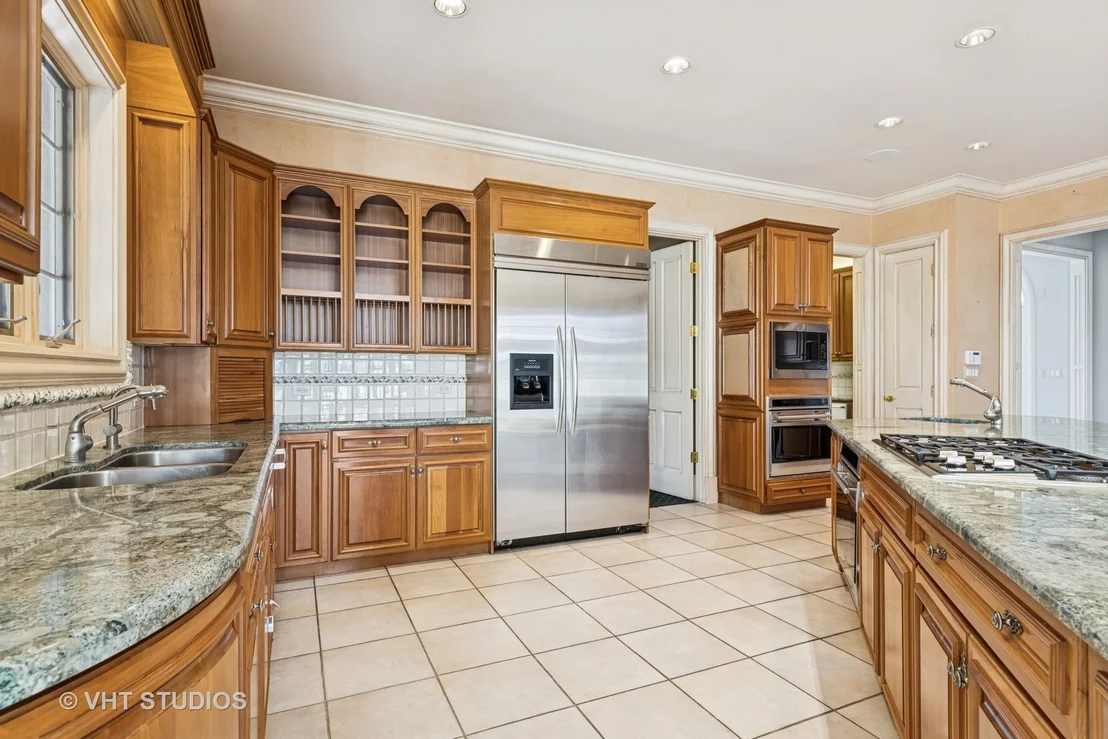 Photo of 560 Oak Knoll Road