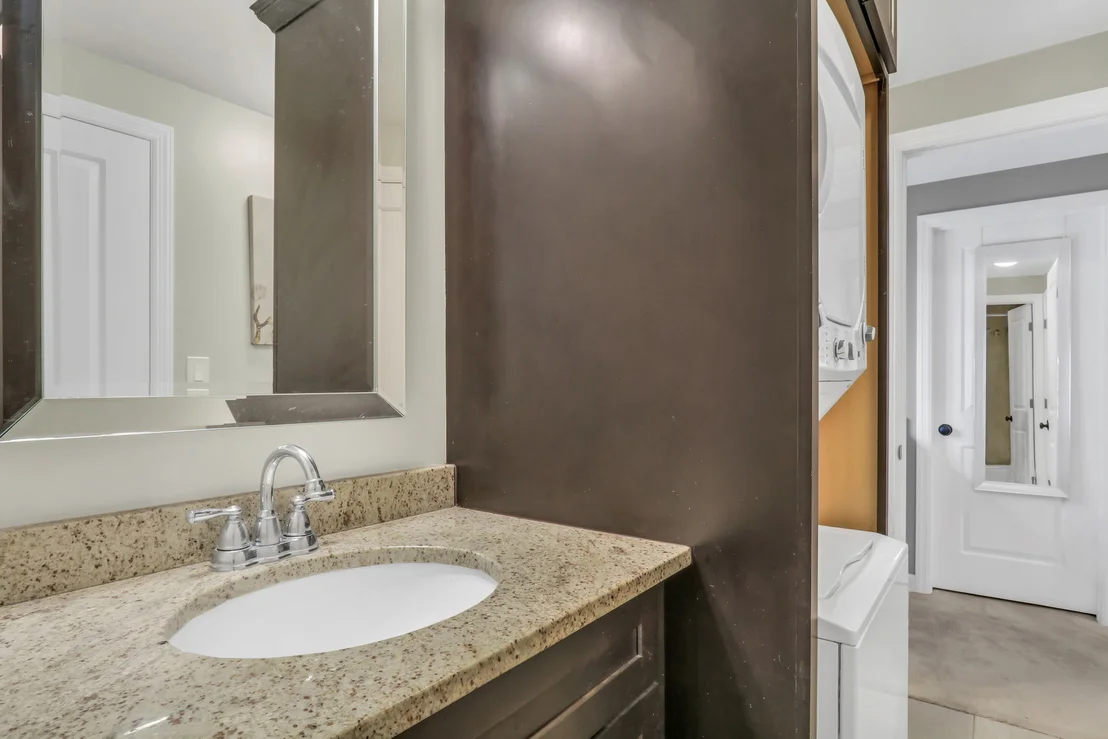 Photo of Unit 4C at 751 Dover Place