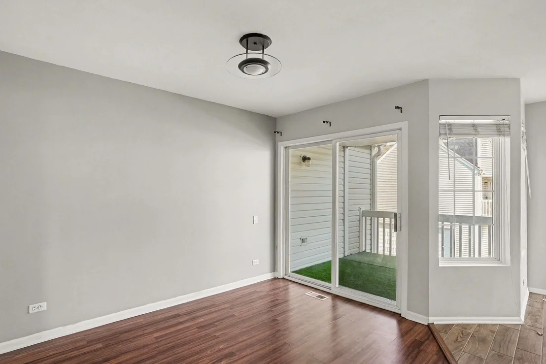 Photo of 1870 MIDDLEBURY Drive