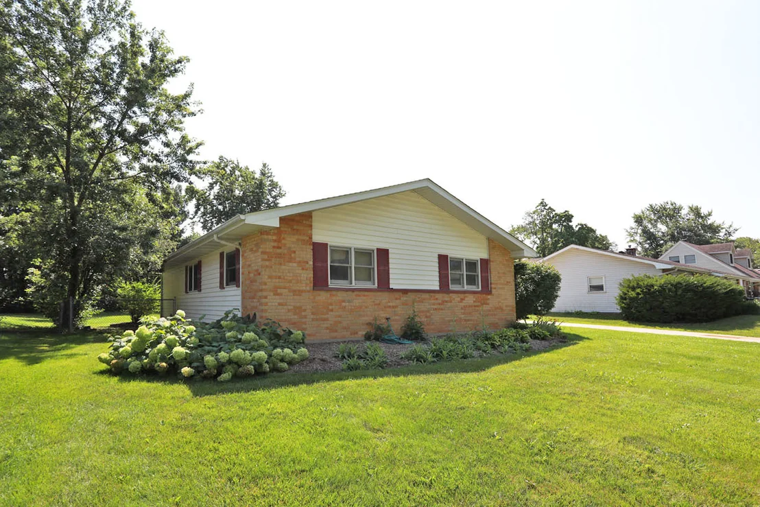 Photo of 2055 Shepard Road