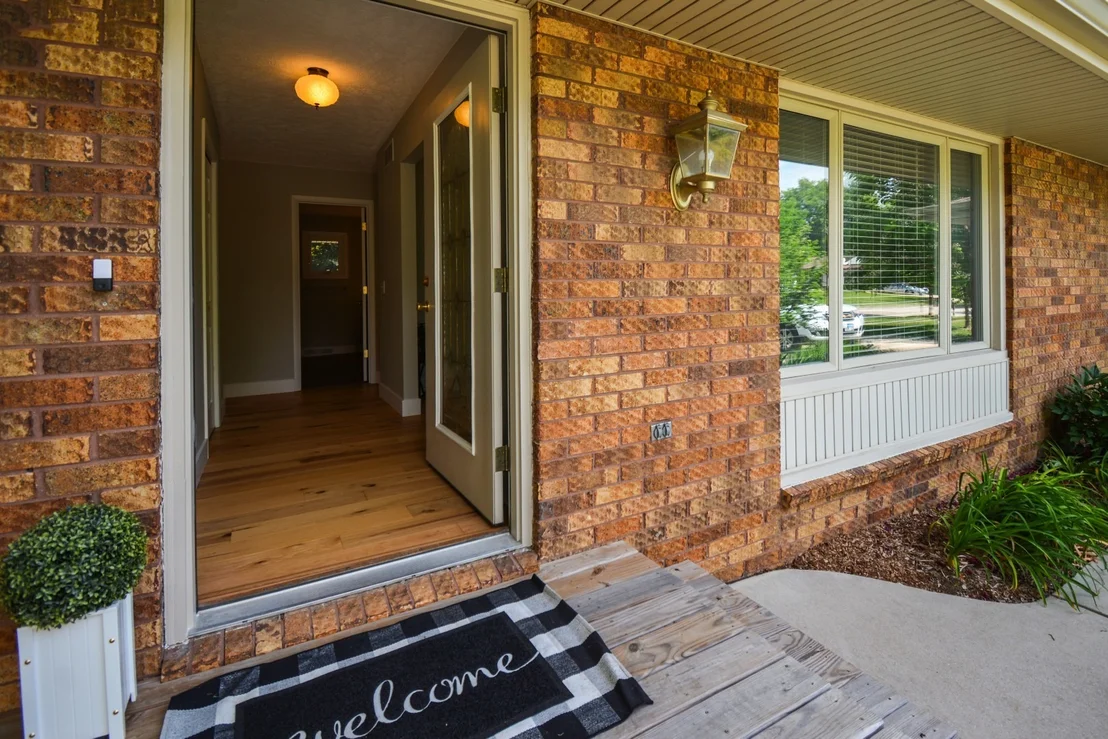 Photo of 104 S Williamsburg Drive