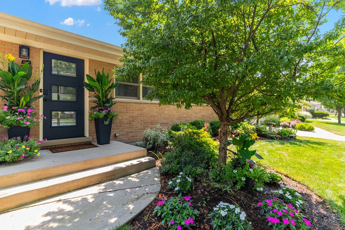 Photo of 532 MERLIN Drive