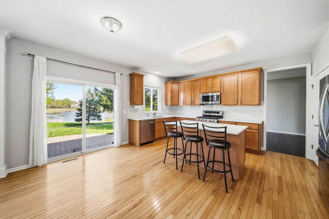 Photo of 18950 W Glenhurst Drive