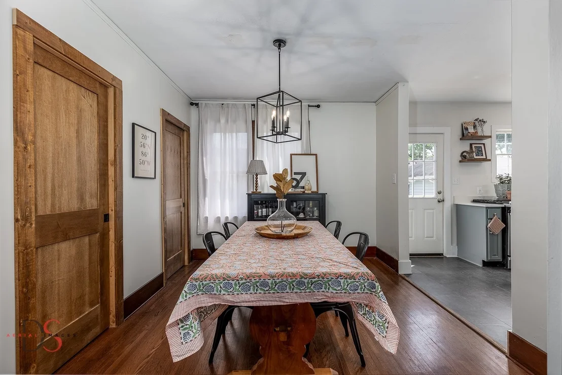 Photo of 130 Riverview Drive