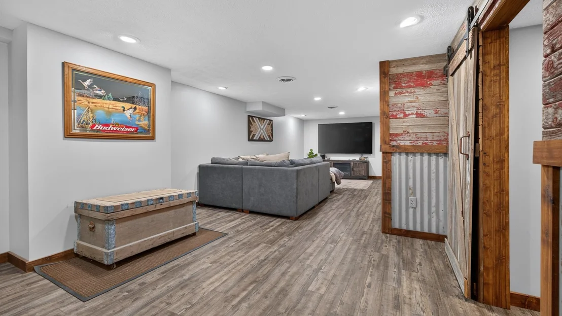 Photo of 1402 Maplewood Drive