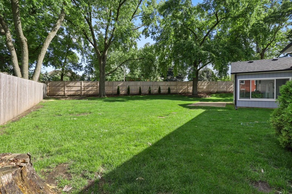 Photo of 6S415 Concord Road