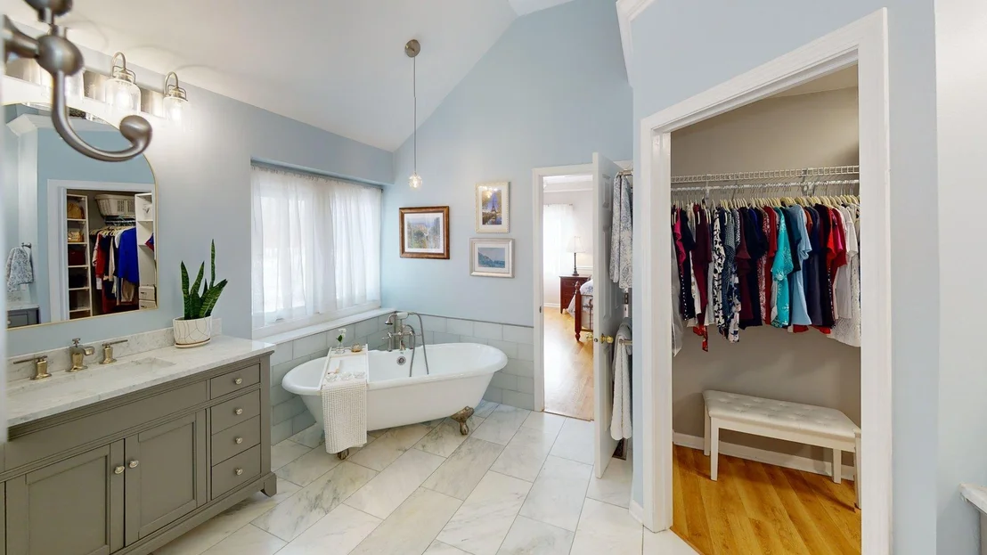 Photo of 1107 VINEYARD Drive
