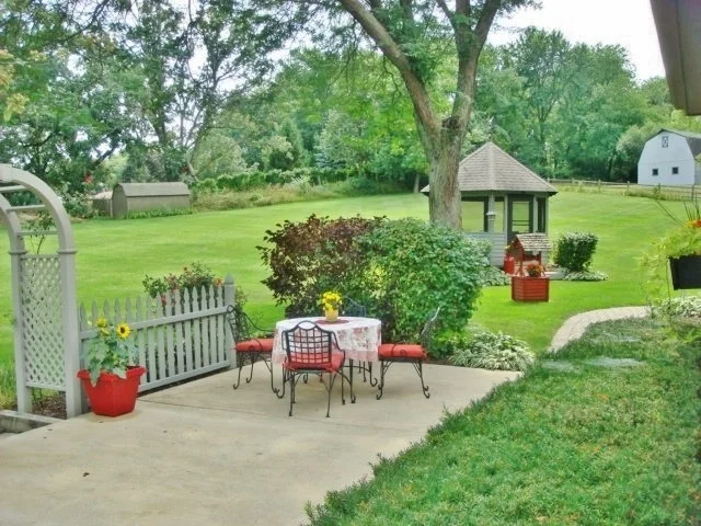 Photo of 7271 Meadow Lane