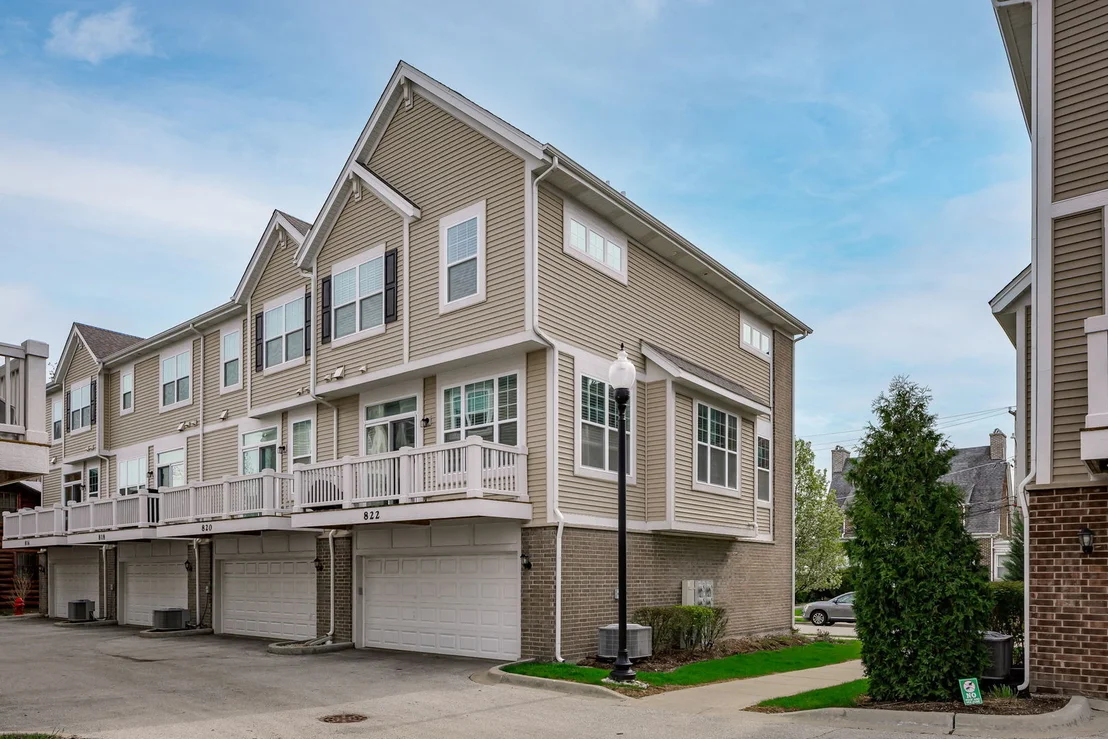 Photo of 822 Center Street