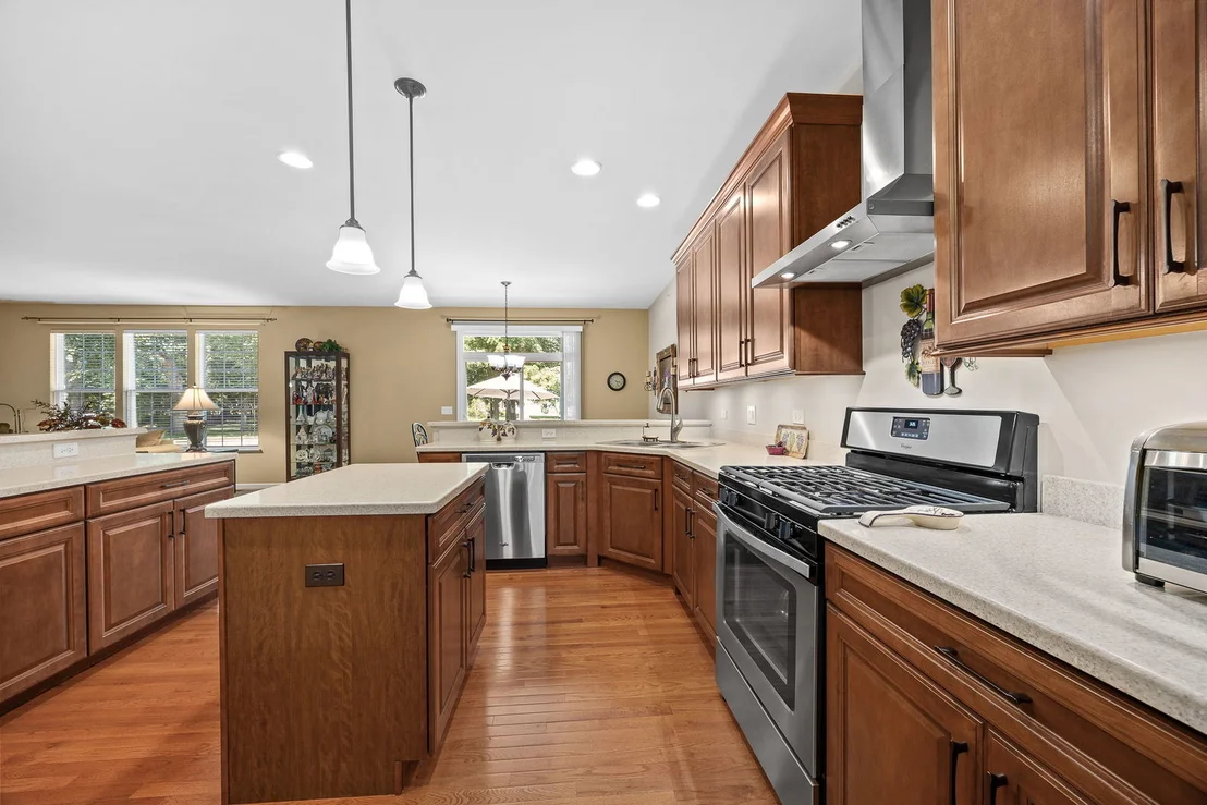 Photo of 1707 Pondview Drive