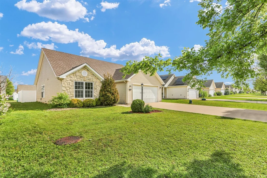 Photo of 702 Newton Drive