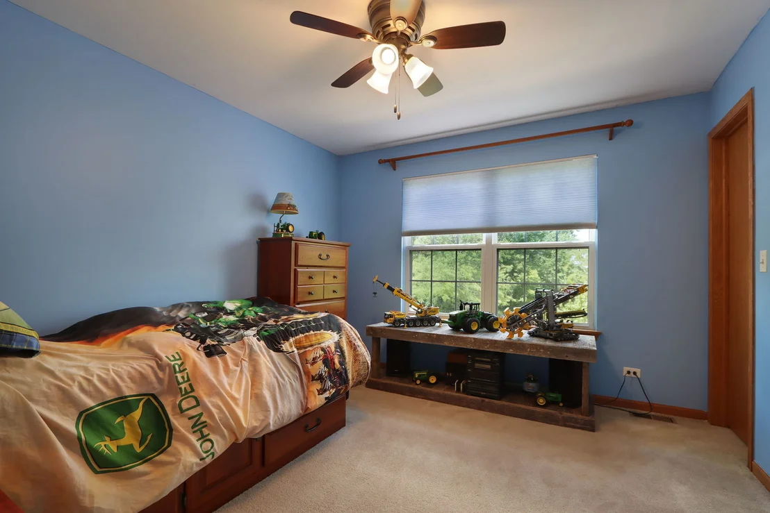 Photo of 992 Curran Place