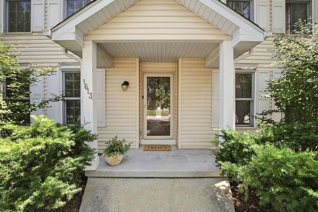 Photo of 1613 Locust Road