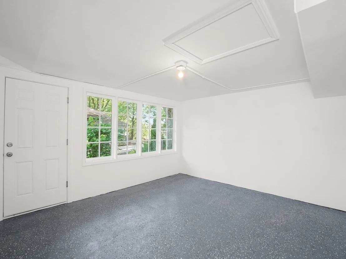 Photo of 1403 Hampton Lane