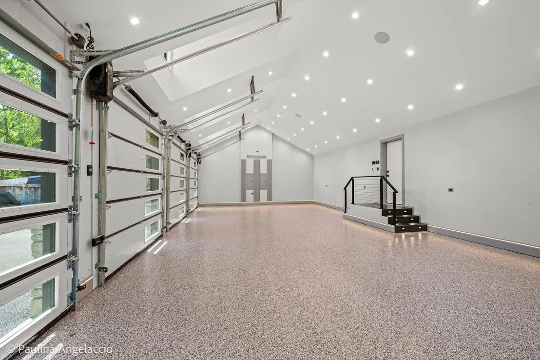 Photo of 699 Plum Tree Road