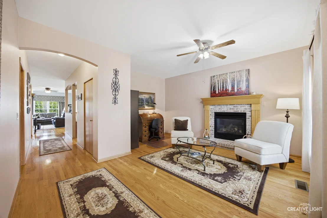 Photo of 1901 Lakeside Drive