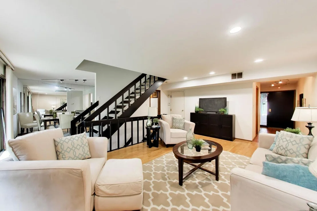 Photo of 1609 Winnetka Road