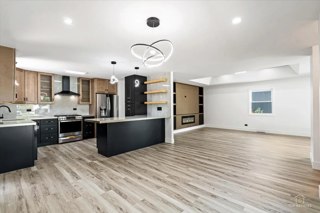 Photo of 1409 Sequoia Lane