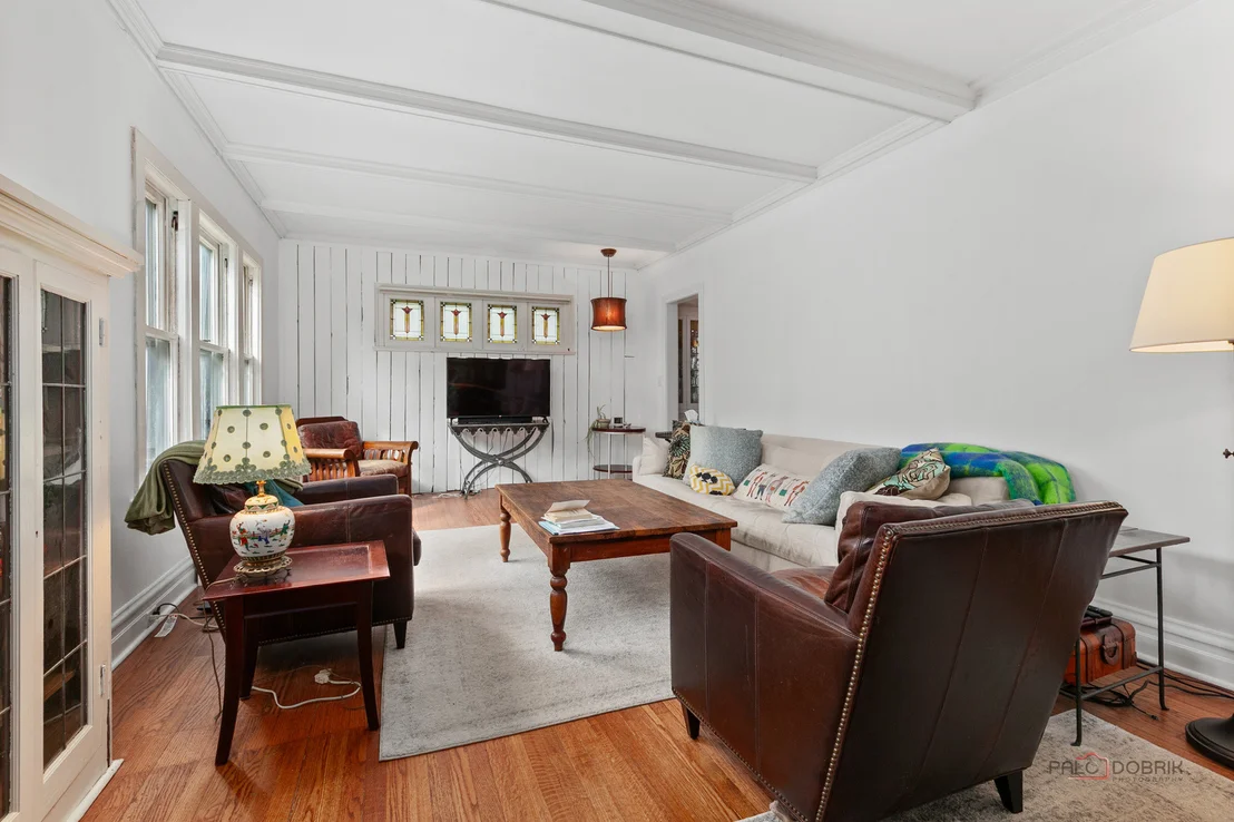 Photo of 136 Washington Circle