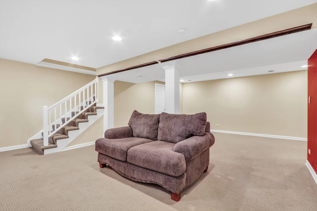 Photo of 2501 S Vaupell Drive