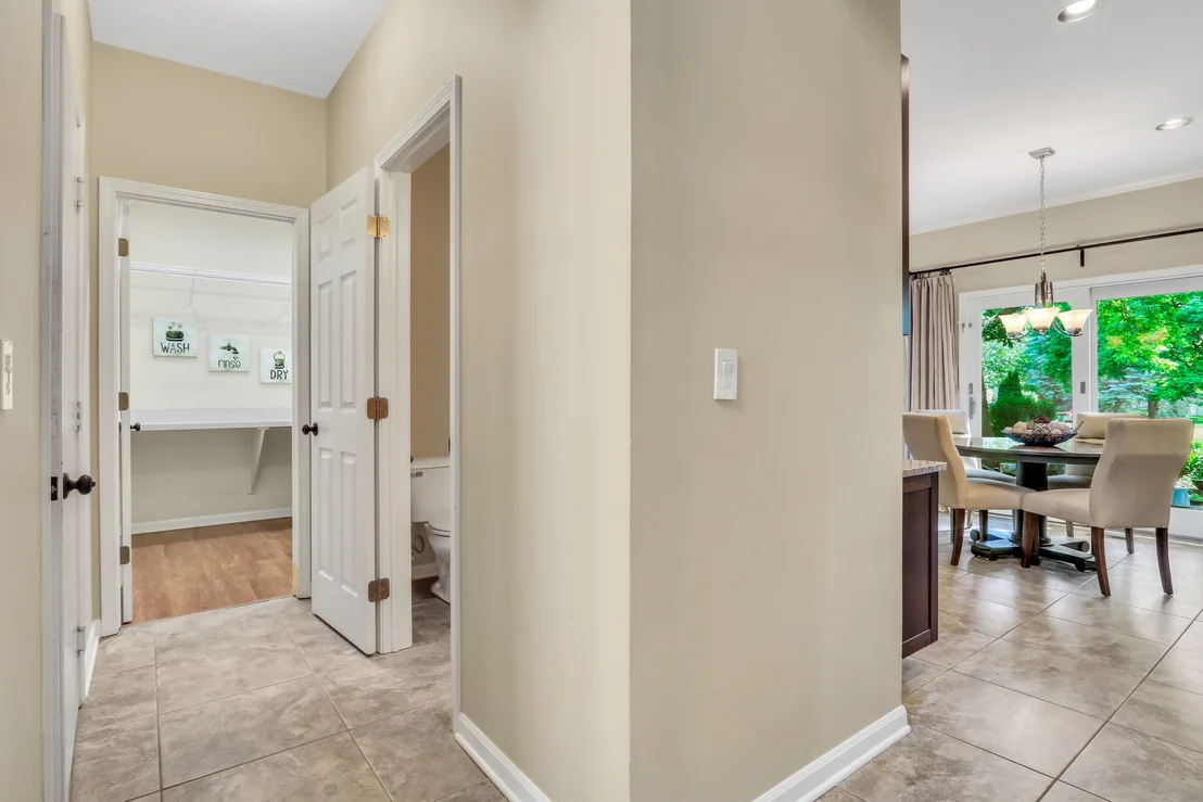 Photo of 1211 Laurel Lane