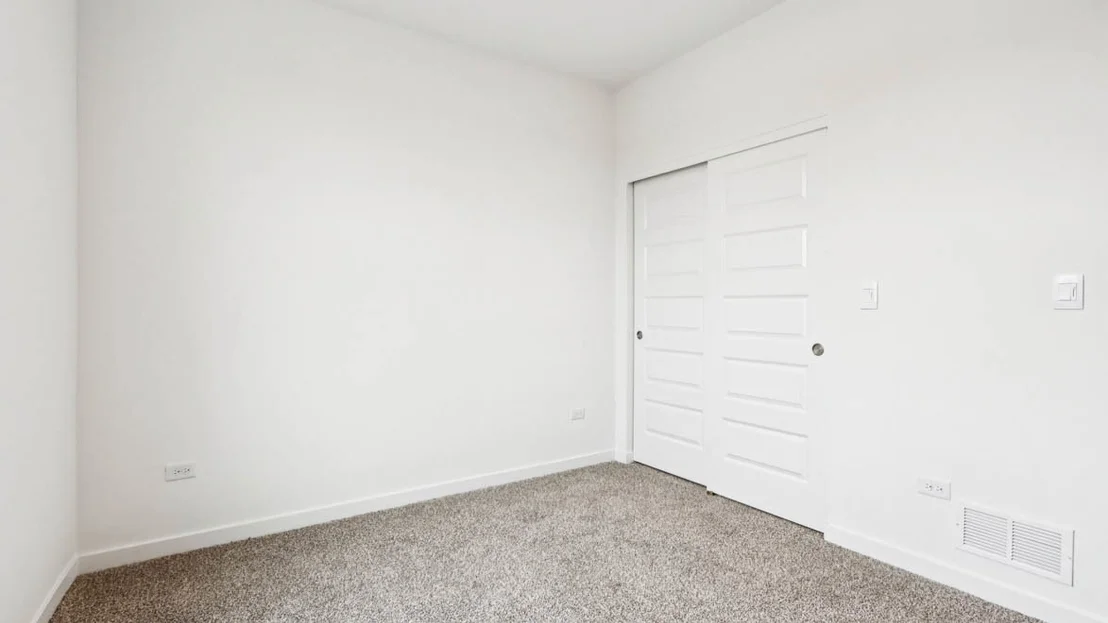 Photo of 14725 S Parkview Drive