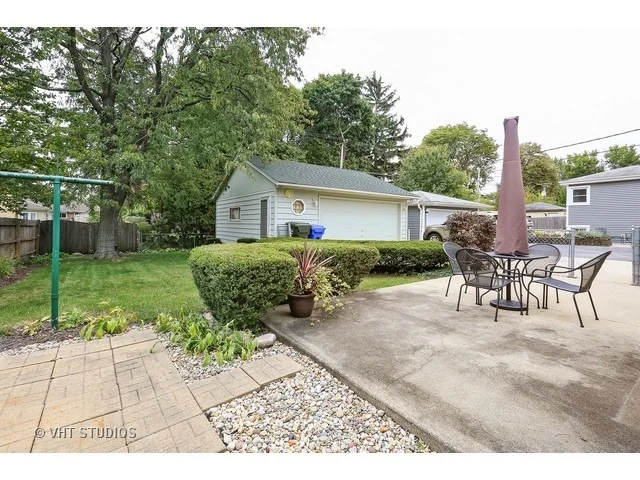 Photo of 877 S Wolf Road