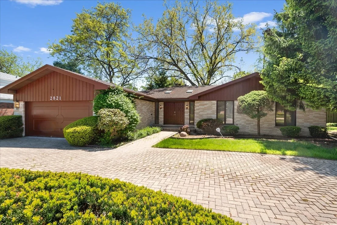 Photo of 2821 Covert Road