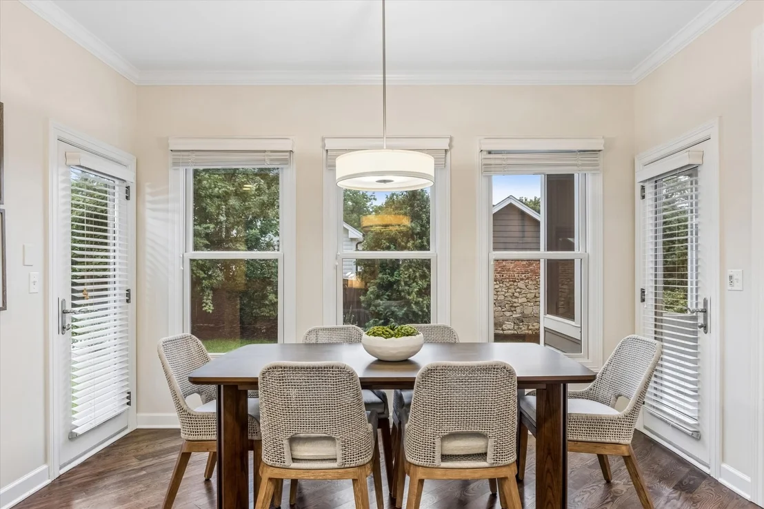 Photo of 116 W Jefferson Avenue