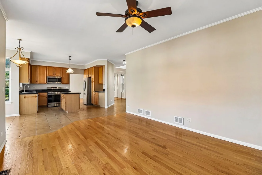 Photo of 6212 Formoor Lane